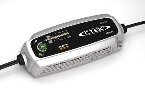 CTEK 40-002 akkumulátor töltő